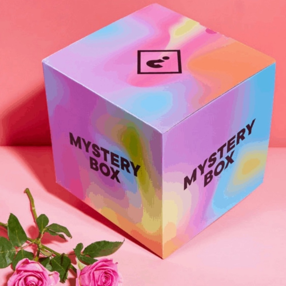 20 articles of clothing